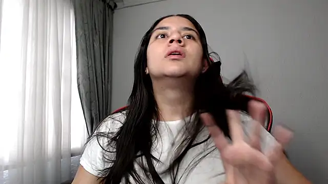 Lexyevans online show from 12/27/24, 06:53