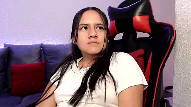 Lexyevans online show from 12/27/24, 09:54