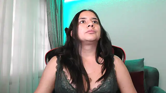 Lexyevans online show from 01/28/25, 10:34