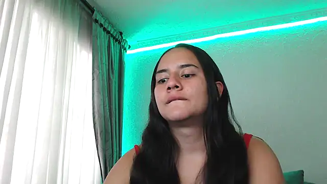 Lexyevans online show from 02/01/25, 08:47