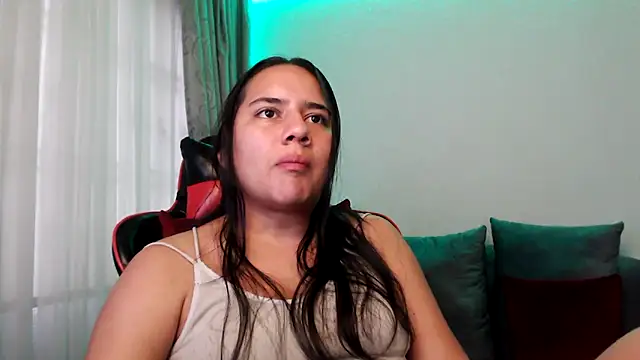 Lexyevans online show from 02/06/25, 10:10