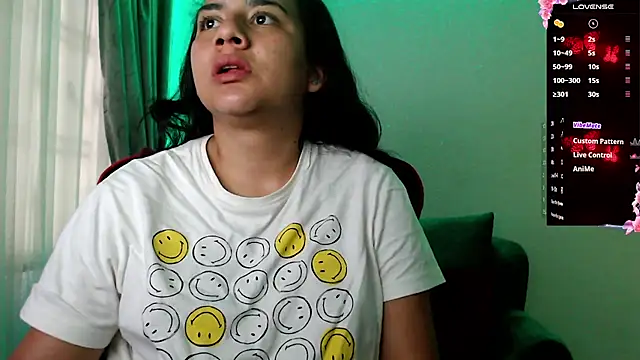 Lexyevans online show from 02/13/25, 07:21