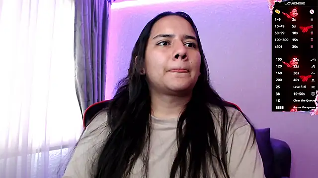 Lexyevans online show from 02/14/25, 08:37