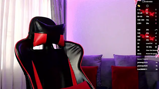 Lexyevans online show from 02/23/25, 09:37