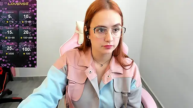 Snapshot of maryluna95 chatting on 01/04/25, 08:16 maryluna95 online show from 01/04/25, 08:16