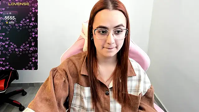 Snapshot of maryluna95 chatting on 01/23/25, 10:22 maryluna95 online show from 01/23/25, 10:22