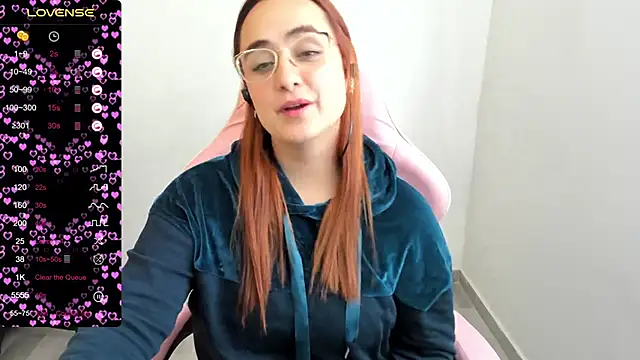 Snapshot of maryluna95 chatting on 02/25/25, 09:57 maryluna95 online show from 02/25/25, 09:57