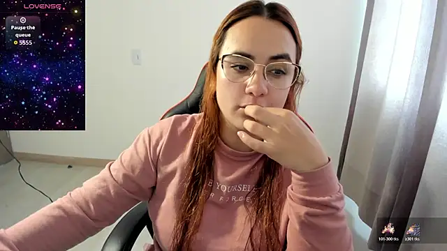 Snapshot of maryluna95 chatting on 11/11/25, 05:13 maryluna95 online show from 11/11/25, 05:13