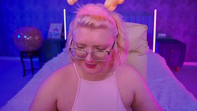 CoolTatis online show from 04/04/26, 07:39