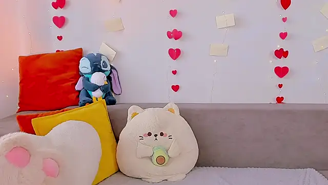 Tori the witch online show from 04/11/26, 07:45