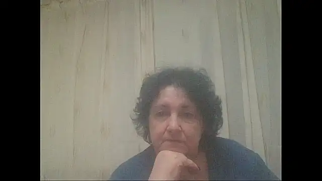 Snapshot of maturekorine chatting on 09/24/25, 05:27 maturekorine online show from 09/24/25, 05:27