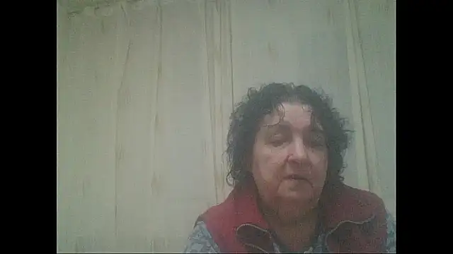 Snapshot of maturekorine chatting on 10/16/25, 05:14 maturekorine online show from 10/16/25, 05:14