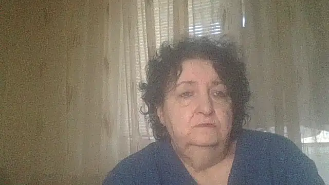 Snapshot of maturekorine chatting on 10/28/25, 01:14 maturekorine online show from 10/28/25, 01:14