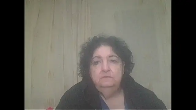 Snapshot of maturekorine chatting on 11/21/25, 03:11 maturekorine online show from 11/21/25, 03:11