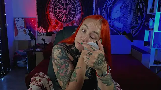 miss jenna lovee online show from 07/15/26, 01:00