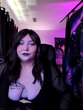 Snapshot of goddessbleu chatting on 06/12/26, 08:08 goddessbleu online show from 06/12/26, 08:08
