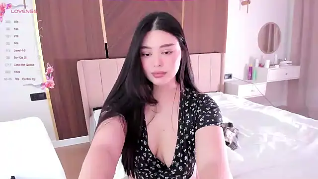 tenderlybaee online show from 12/07/24, 08:22