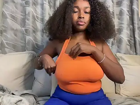 Chocolate queen2 online show from 01/13/26, 08:52