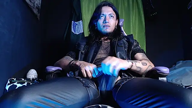 Dicaprioo  online show from 04/17/26, 03:31