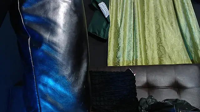 Dicaprioo  online show from 06/03/26, 05:32
