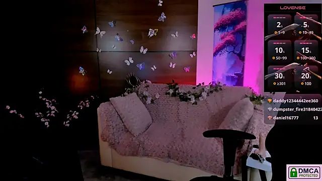 Snapshot of melisa_white1 chatting on 02/25/25, 03:31 melisa white1 online show from 02/25/25, 03:31