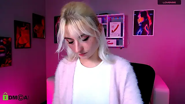 melisa white1 online show from 11/15/25, 08:16