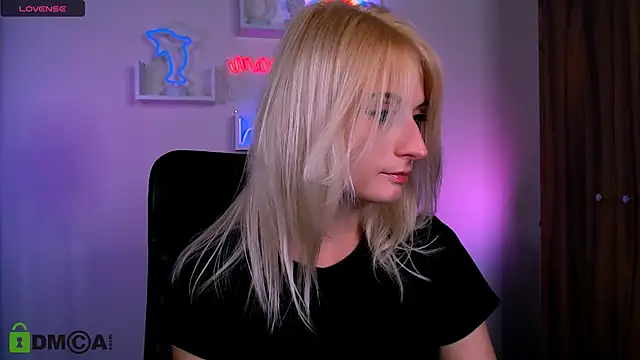 Snapshot of melisa_white1 chatting on 07/12/26, 07:16 melisa white1 online show from 07/12/26, 07:16