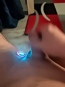 Szeltolo001 online show from 02/04/26, 03:01