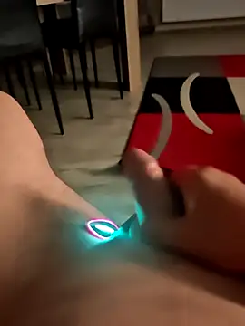 Szeltolo001 online show from 03/20/26, 11:09