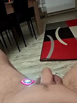 Szeltolo001 online show from 03/28/26, 02:22