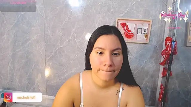 Mia  reys online show from 02/16/26, 01:07