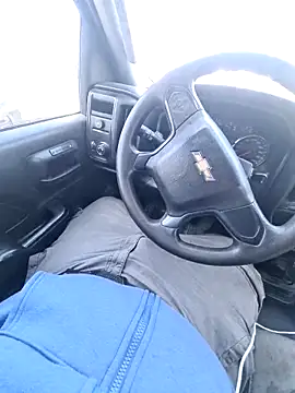 Snapshot of GILBERTHOR92 chatting on 11/01/25, 04:09 GILBERTHOR92 online show from 11/01/25, 04:09