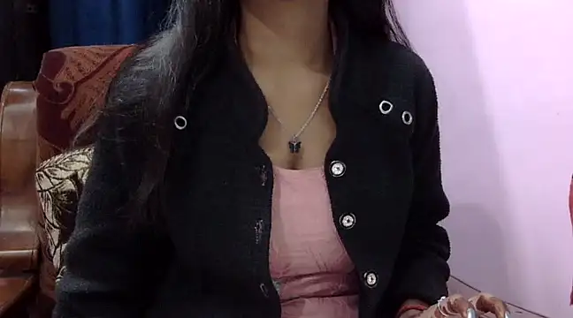 momo lov online show from 01/11/25, 05:10