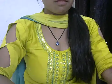 momo lov online show from 09/24/25, 05:11