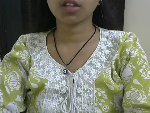 momo lov online show from 09/27/25, 05:12