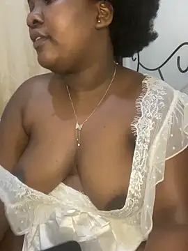 Snapshot of sweet18creamybigpussy chatting on 09/15/25, 07:58 sweet18creamybigpussy online show from 09/15/25, 07:58