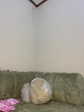 sweet18creamybigpussy online show from 05/14/26, 12:17