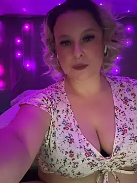 GinAnnTonic online show from 12/14/24, 01:28