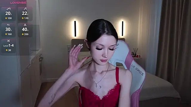 Snapshot of sweetiebones chatting on 02/14/26, 10:45 sweetiebones online show from 02/14/26, 10:45