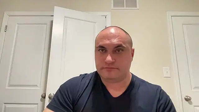 SluggishChase99 online show from 01/15/25, 03:43