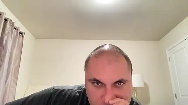 SluggishChase99 online show from 02/04/25, 12:08