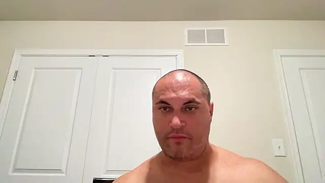 SluggishChase99 online show from 09/12/25, 02:44