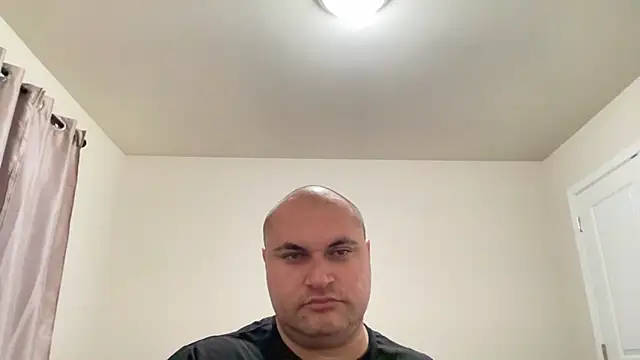 SluggishChase99 online show from 12/21/25, 05:03