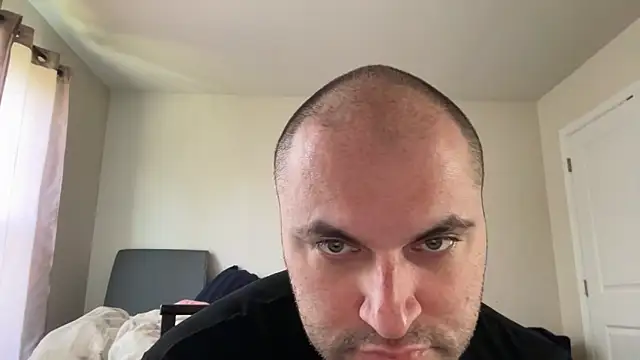 SluggishChase99 online show from 05/19/26, 05:41