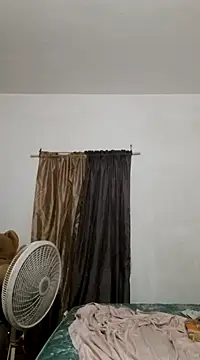 Snapshot of Dj-yefri-pauta chatting on 12/06/24, 10:41 Dj-yefri-pauta online show from 12/06/24, 10:41