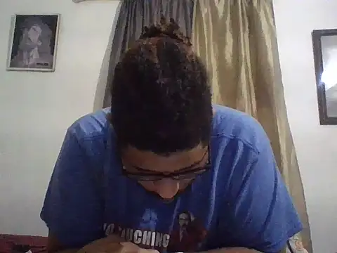 Snapshot of Dj-yefri-pauta chatting on 09/28/25, 12:05 Dj-yefri-pauta online show from 09/28/25, 12:05