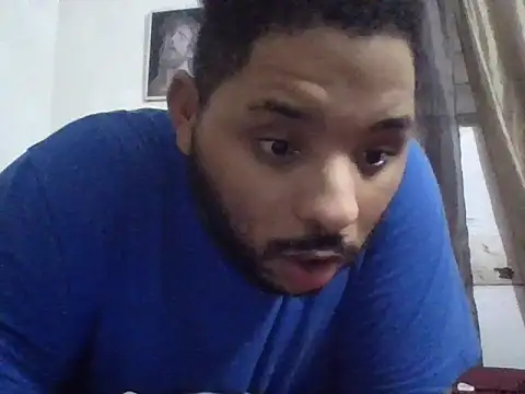 Snapshot of Dj-yefri-pauta chatting on 10/25/25, 01:46 Dj-yefri-pauta online show from 10/25/25, 01:46