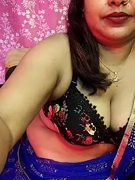 Snapshot of joya_bhabi chatting on 02/24/25, 12:52 joya bhabi online show from 02/24/25, 12:52