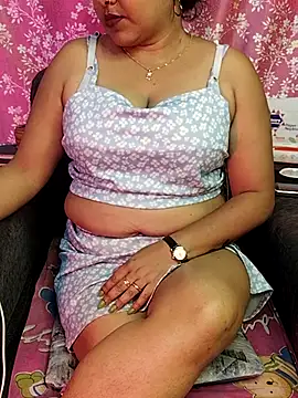 Snapshot of joya_bhabi chatting on 03/10/25, 07:21 joya bhabi online show from 03/10/25, 07:21