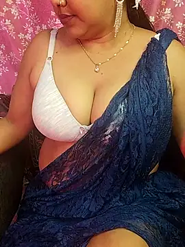 Snapshot of joya_bhabi chatting on 03/21/25, 07:57 joya bhabi online show from 03/21/25, 07:57